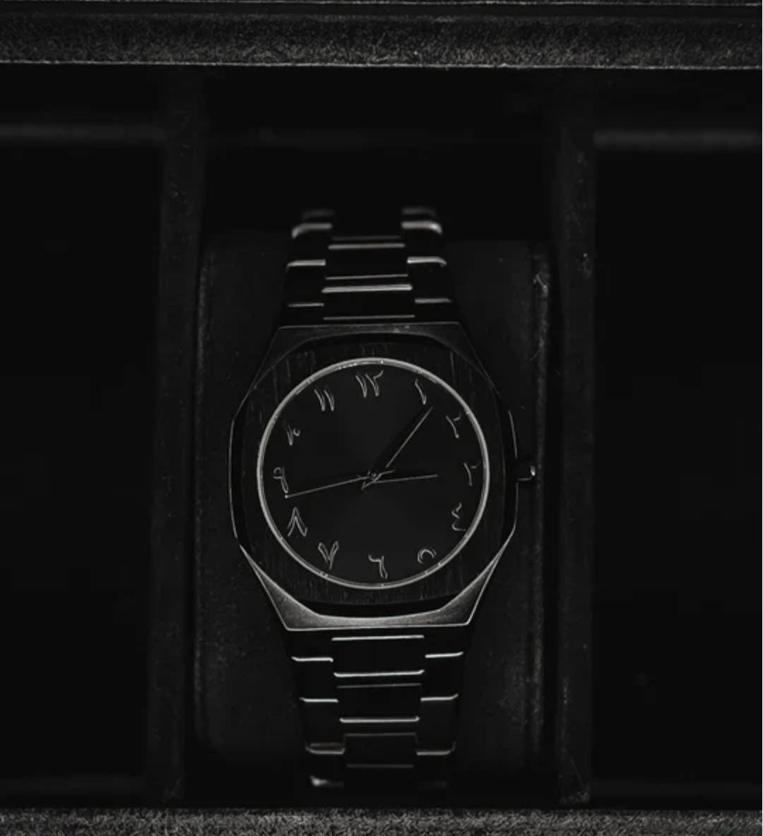 Black Arabic Aura Watch-Stainless Steel